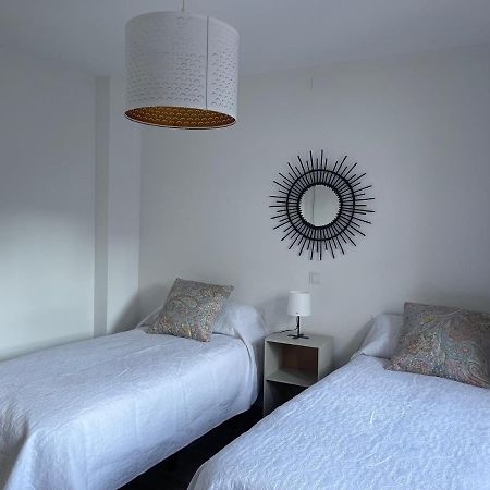 Apartamentos Turisticos Los Barruecos Caces Екстериор снимка