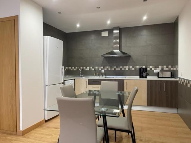 Apartamentos Turisticos Los Barruecos Caces Екстериор снимка